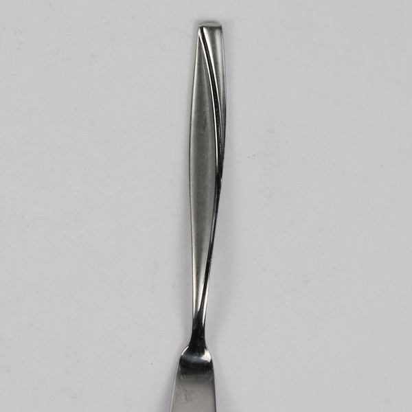 Lot Of 8 Oneida Camlynn Stainless Steel Flatware Butter Knives Glossy Finish