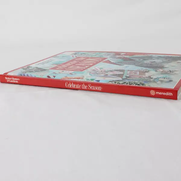 2018 Better Homes And Gardens Celebrate The Season Hard Cover Book