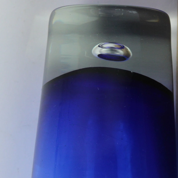 Hand Blown Cobalt Blue Glass Bud Vase 8" Controlled Bubble Base