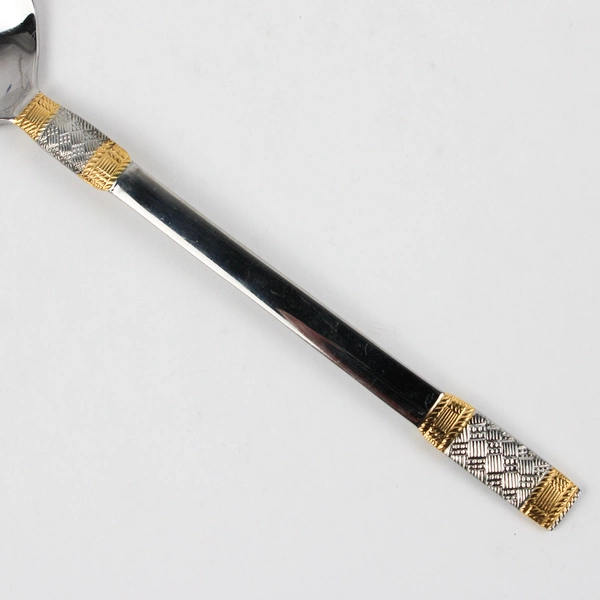 Lot of 20 Wallace Golden Corsica Soup Oval Spoons Gold Accents Glossy Finish