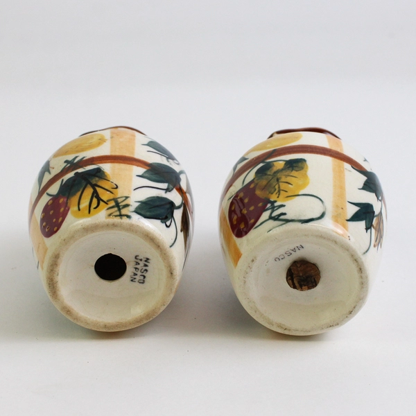 Set of 2 Vintage Matching Pepper Pot Shakers by NASCO Japan