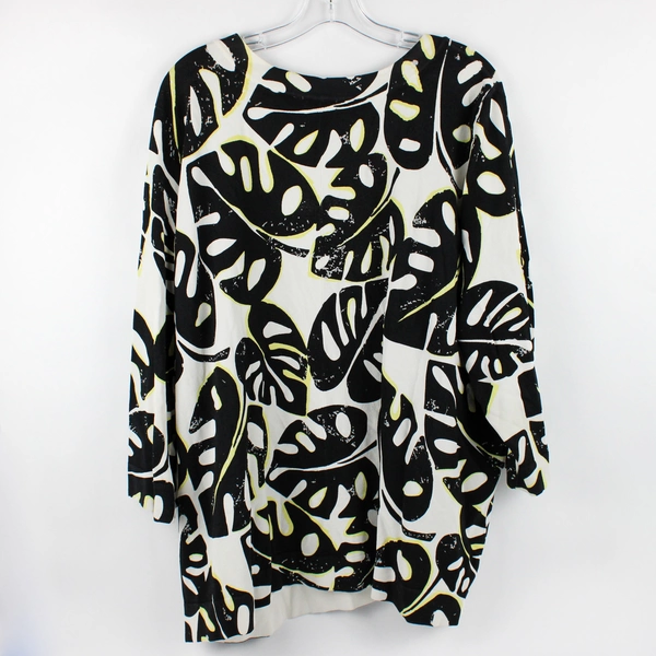 Yarns & Stitches Women's 3X Leaf Design Button Up Cardigan