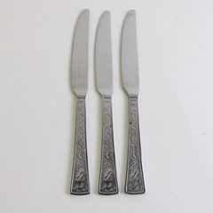 Lot Of 3 Cambridge Silver Riverdale (Stainless) Flatware Dinner Knives 9" Long