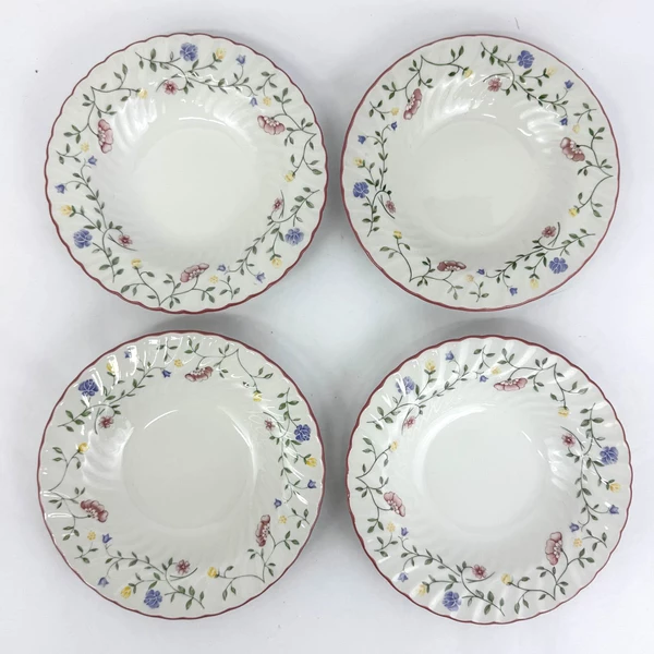 Set of 4 Johnson Brothers Summer Chintz Round 8.5 Inch Pasta Or Coupe Soup Bowls