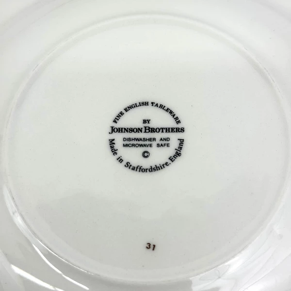 Set of 4 Johnson Brothers Summer Chintz Round 8.5 Inch Pasta Or Coupe Soup Bowls