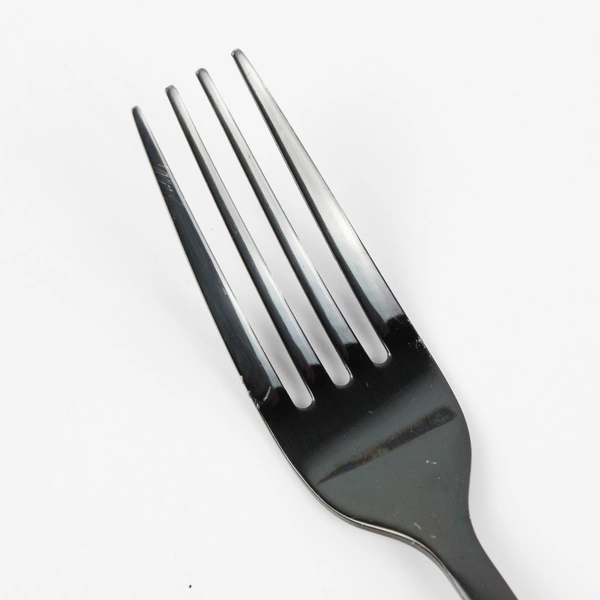 Lot Of 4 Cambridge Silver Rhiannon Black (Stainless) Flatware Dinner Forks 8.25"