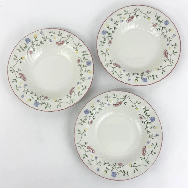 Set of 3 Johnson Brothers Summer Chintz Round 8.5 Inch Pasta Or Coupe Soup Bowls
