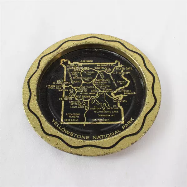 Lot of 4 Yellowstone National Park Vintage Ornament Souvenirs