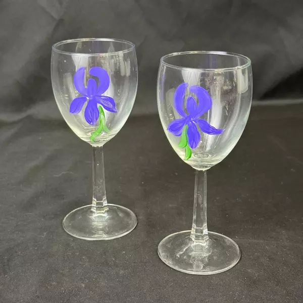 Set of 2 Hand Painted Purple Iris Crystal Wine Glasses