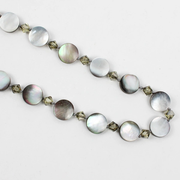 Freshwater Pearl and Mother of Pearl Necklace 13"