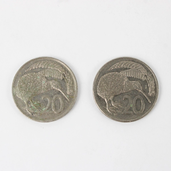 1979 and 1984 New Zealand 20 Cents Kiwi Bird