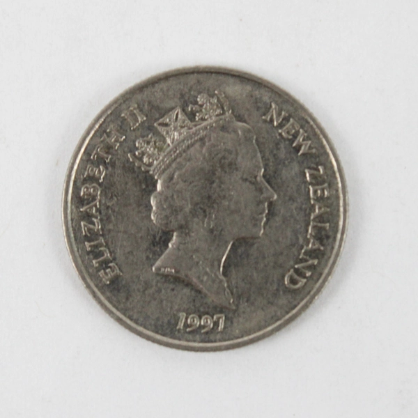 New Zealand 5 Cents 4 coins 1967, 1994 and Two 1997 
