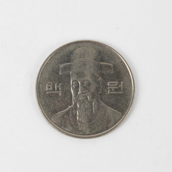 South Korea 100 Won Coin Lot Of 7 from 1987 1992 1993 1997 2000