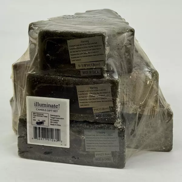 Illuminate 3 Piece Christmas Pine Scented Candle Gift Set Black Trees NIP