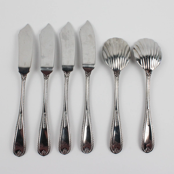 Lot Of 6 Lenox Tudor Bead-Augusta (Stainless) Flatware 4 Butter Knives 2 Spoons