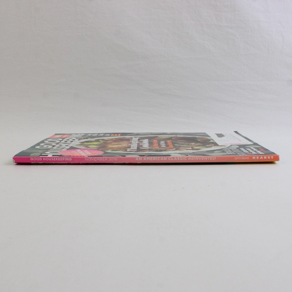 Good Housekeeping Magazine November 2016 Featuring a Thanksgiving Cookbook