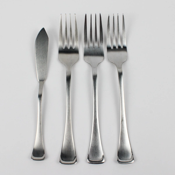 Lot Of 4 Oneida Silver Emma (Stainless, Satin) 3 Dinner Forks & 1 Butter Knife