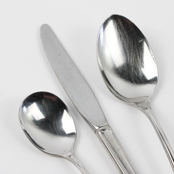 Lot of 5 Reed & Barton Camelot (Stainless) Assorted Flatware (3 Spoons, Knives)