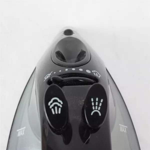 Hamilton Beach Nonstick Garment Iron 14210Z Retractable Cord Silver Used