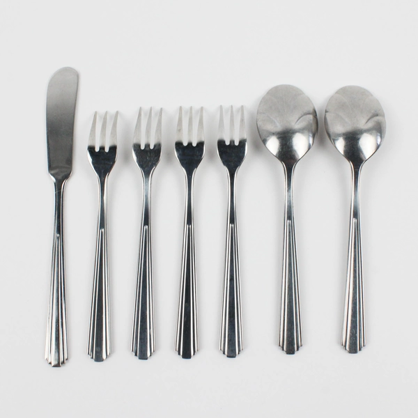 Lot Of 7 Splendide Manhattan (Stainless) Flatware Sugar Spoon, Cocktail, Butter
