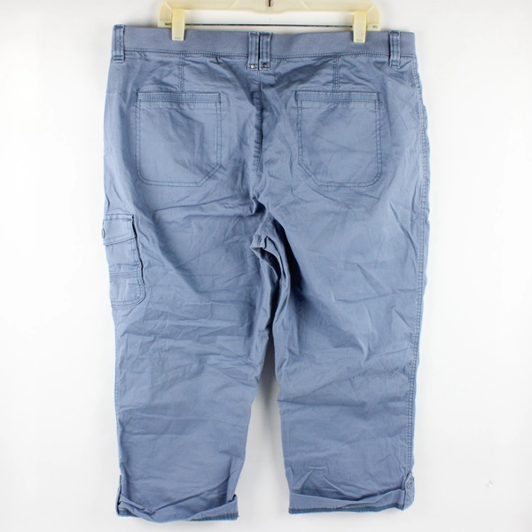 Lee Relaxed Fit Women's Size 18 Blue Cargo Capri Pants