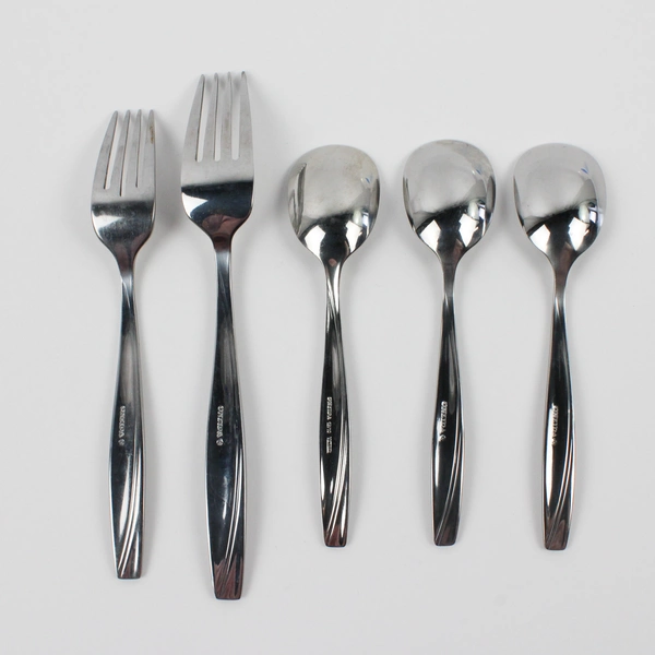 Lot Of 5 Oneida Silver Camlynn Mirror Cleo (Stainless) Flatware 2 Forks 3 Spoons