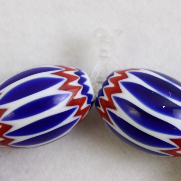 Venetian-Style Chevron Glass Beaded Necklace 13"