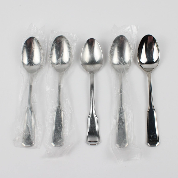 Lot Of 5 Towle Silver Kensington (Stainless) Flatware Soup Spoons 7.25" Long