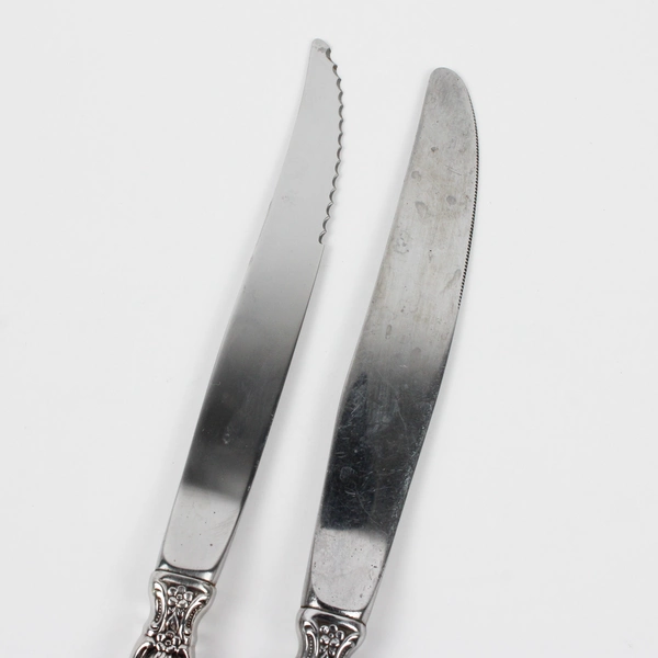 Lot Of 5 Oneida Silver Brahms (Stainless) Flatware Dinner Knives Steak Knives