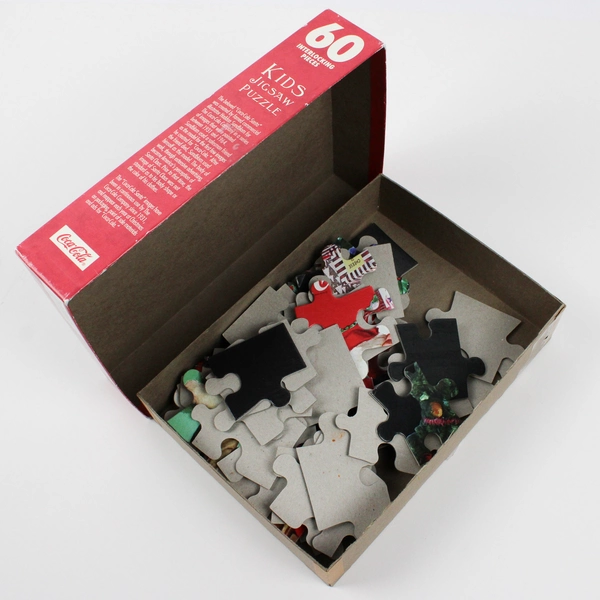 Vintage Hallmark Coca Cola Santa Kid's Christmas Jigsaw Puzzle 2001 60 Pieces