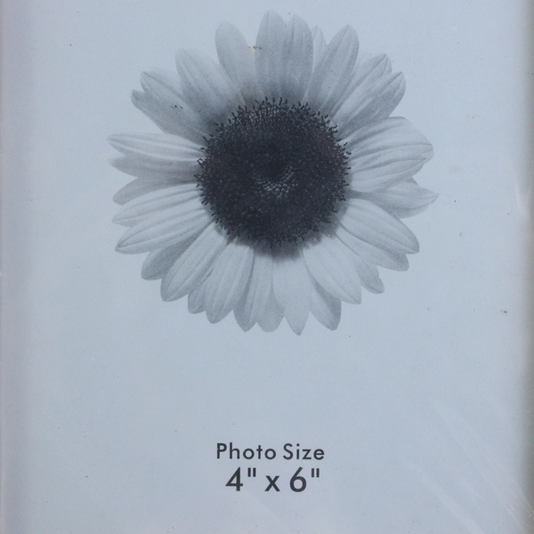 New "Family Sentiment" Pine Wood Table Photo Frame 4" x 6"