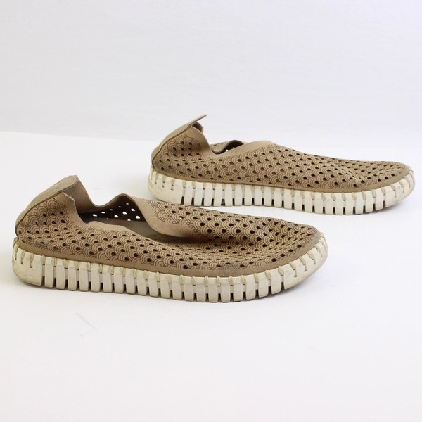 Ilse Jacobsen Tulip 139 Perforated Slip-On Sneaker Latte Beige Women Size 5.5/6