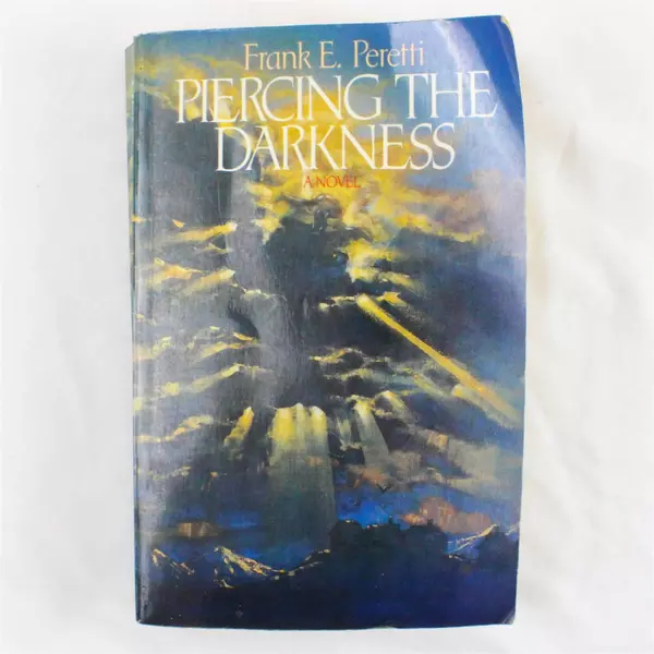 Piercing The Darkness: Frank E Peretti Paperback 1989 3rd Printing