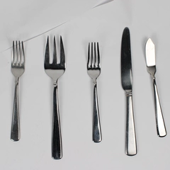 Lot Of 5 Cambridge Silver Ascot (Stainless) Assorted Flatware Forks & Knives