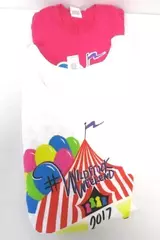 Lot of 2 Gildan Linfield College Wildcats T-Shirts Size S & M Circus Design