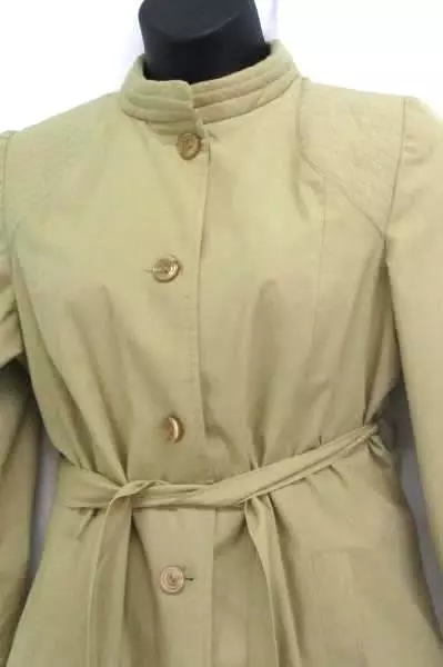 Avon Fashions Vintage Beige Trench Coat Women's Size 17/18 Tie Waist Button
