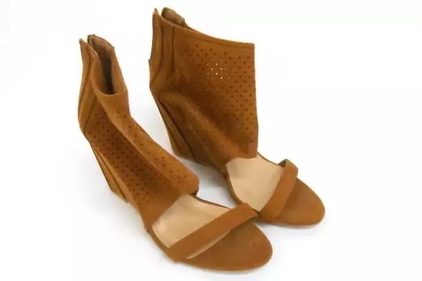 Mark & Maddux Brown Ankle Cuff Wedge Sandals Size 9 Open-Toe Heels