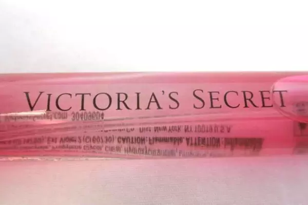 Victoria’s Secret Bombshell Travel Perfume Spray 7 ml 0.23 fl oz Opened 