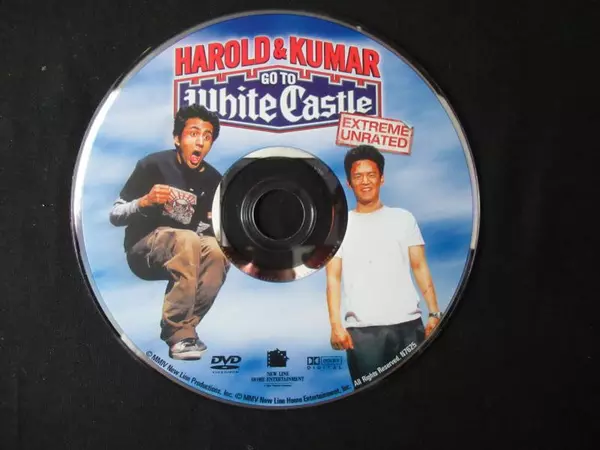 Harold & Kumar Go To White Castle DVD Extreme Unrated Comedy - Good Condition