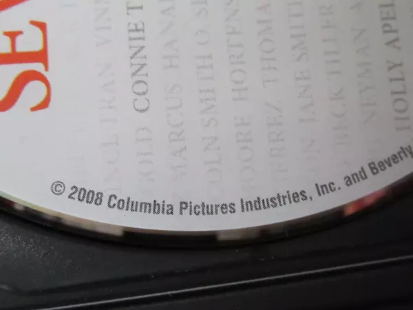 Lot of 2 DVDs: Seven Pounds & The Help - Will Smith, Viola Davis, Emma Stone