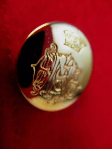 Women's Red Textured Blazer Jacket Size 4 Gold Buttons, Good Condition