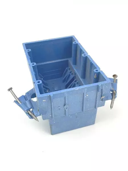 Carlon BH353A 3 Gang Switch & Outlet Box - Durable PVC, Great Condition