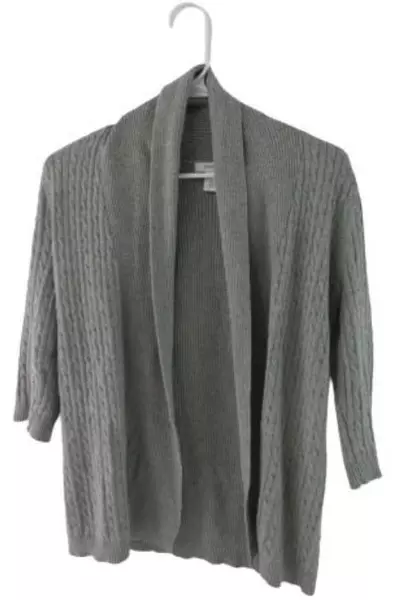 Dressbarn Petite Women's Grey Cable Knit Cardigan Sweater Size PS Very Good