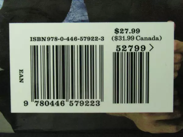 Earth: A Visitor's Guide to the Human Race by Jon Stewart 2010 Hardcover