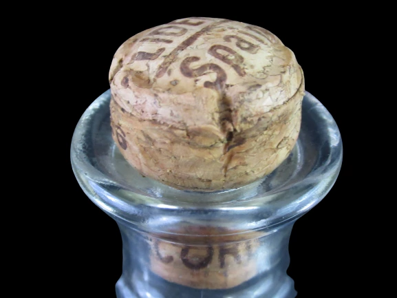 Vintage 1L Brombeerwein Glass Bottle Empty Cork Top Affenberg Salem