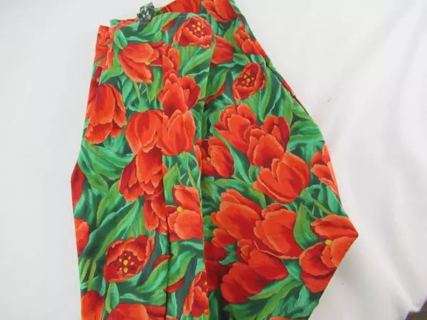 Handmade Floral Red Green Tote Bag with Double Handles - Very Good Condition