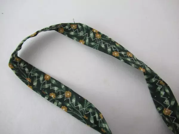 Handmade Floral Red Green Tote Bag with Double Handles - Very Good Condition