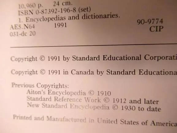 New Standard Encyclopedia Vol. B Hardcover 1991 - Good Condition