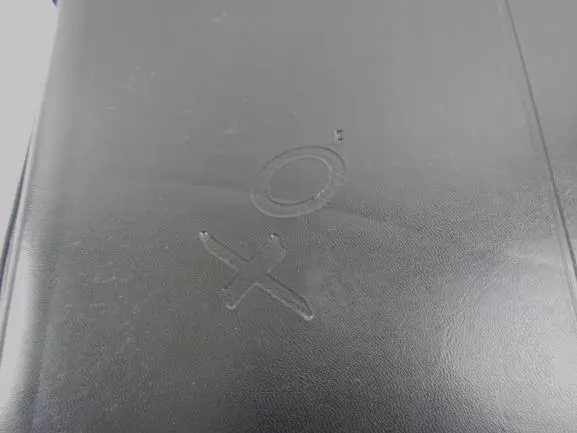 Leed's Durahyde Black Portfolio 10x14" with Zip Closure & Handle - Pre-Owned