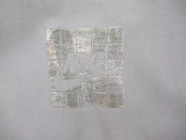 Nike Men's XL Colorblock Tee Gray Mint Crew Neck Reflective Logo 100% Cotton